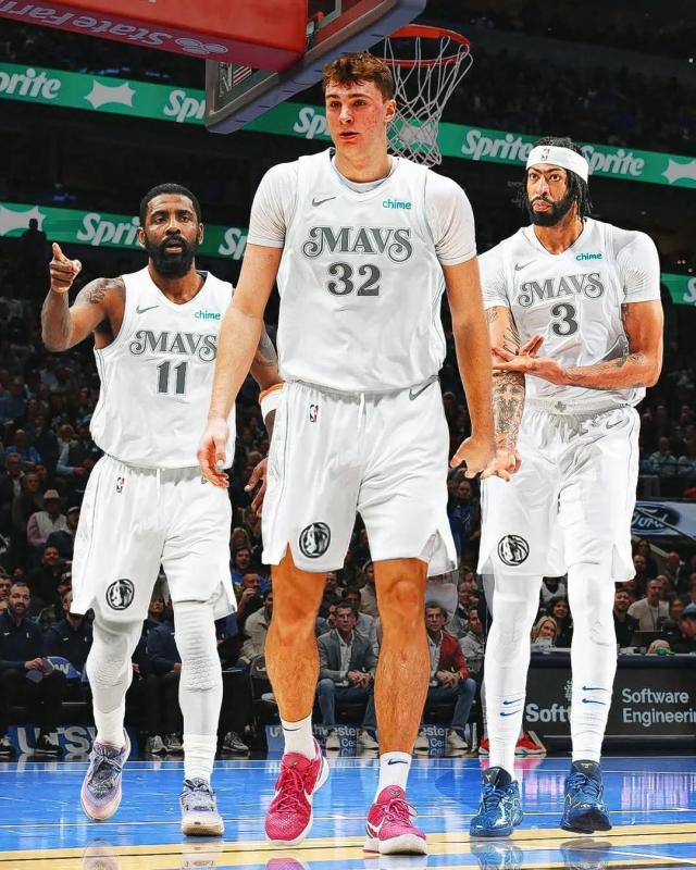 独行侠抽中状元令弗拉格惊呆：这次抽签有点疯狂！